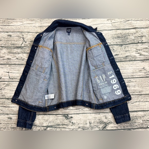 Gap Denim Men’s Blue Jean Jacket, Size Medium - Picture 9 of 12